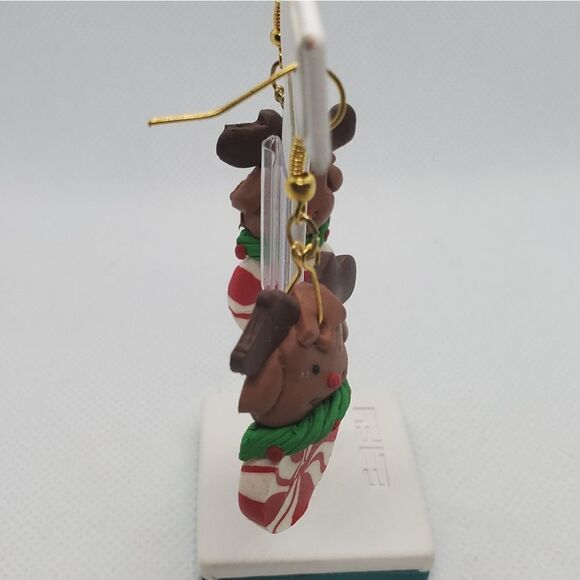 Clay Dangling Christmas Earrings - Picture 3 of 4